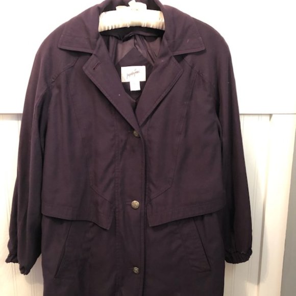 Jacqueline Ferrar short eggplant colored jacket - Picture 1 of 6